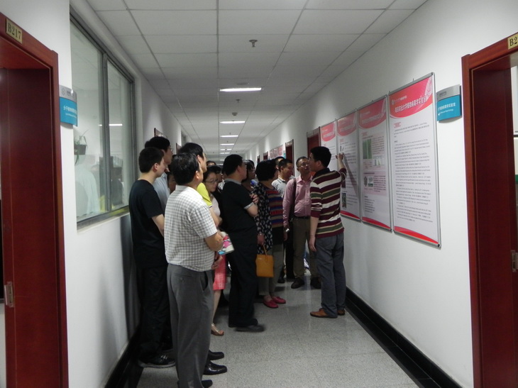 病毒年会6_调整大小 病毒年会6_调整大小